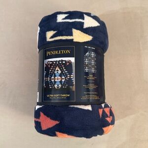 Pendleton Ultra Soft Plush Throw Blanket